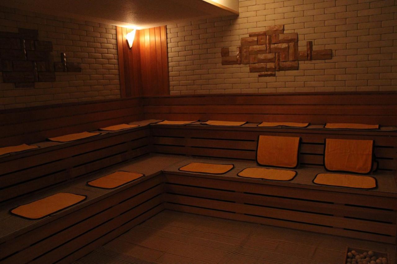 Capsule And Sauna New Japan Ex Hiroshima Eksteriør billede